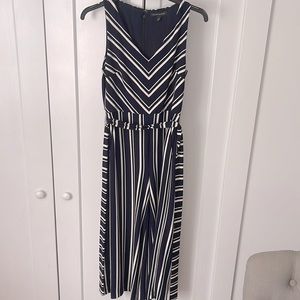 Banana Republic Size 2 Jumpsuit